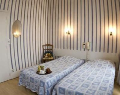 фото отеля Hotel Le Parisien Mers-les-Bains