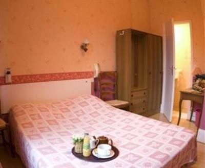 фото отеля Hotel Le Parisien Mers-les-Bains