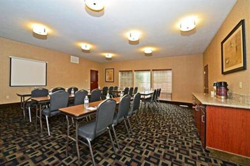 фото отеля Best Western Plus Prairie Inn Albany