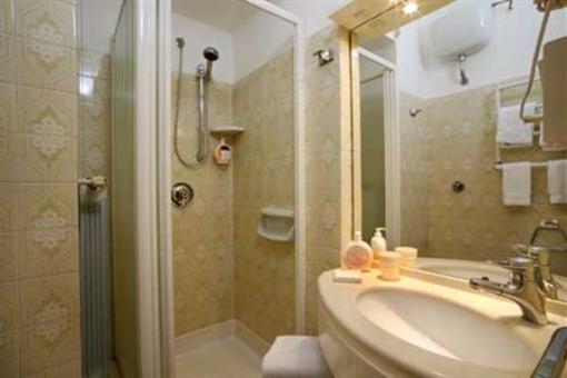 фото отеля Hotel Delle Rose Rapallo