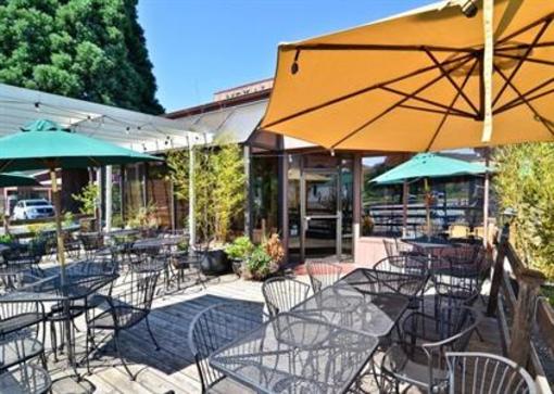 фото отеля BEST WESTERN Greentree Inn
