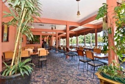 фото отеля BEST WESTERN Greentree Inn