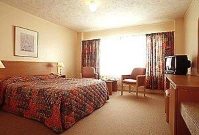 фото отеля Airport Travelair Motor Inn