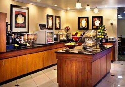 фото отеля Baymont Inn and Suites Gainesville