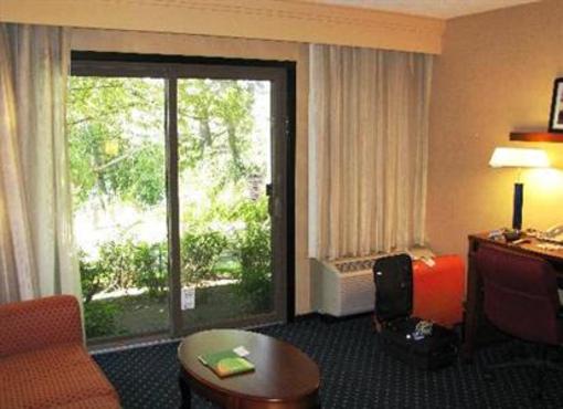 фото отеля Courtyard by Marriott Spokane