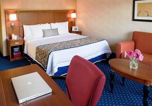 фото отеля Courtyard by Marriott Spokane