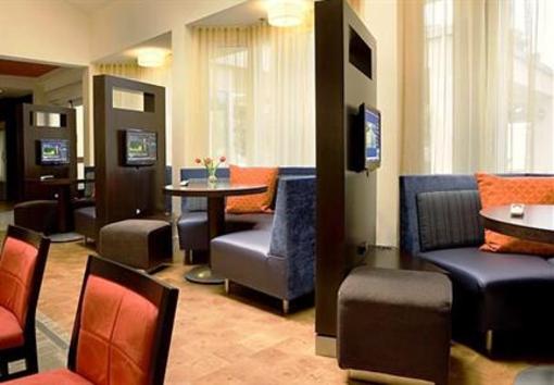 фото отеля Courtyard by Marriott Spokane