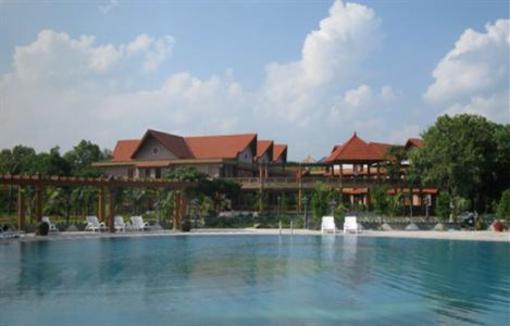 фото отеля The Ho Coc Beach Resort
