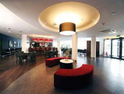 фото отеля Ramada Encore Hotel Luton Airport