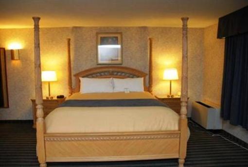 фото отеля Best Western Plus Ottawa Kanata Hotel & Conference Centre