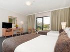 фото отеля Quality Hotel Woden