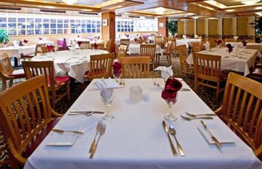 фото отеля Holiday Inn Terre Haute