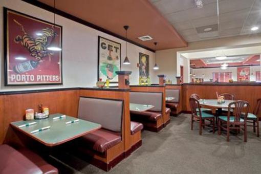 фото отеля Holiday Inn Hotel & Suites Overland Park West