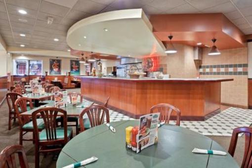 фото отеля Holiday Inn Hotel & Suites Overland Park West