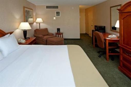 фото отеля Holiday Inn Express Elmira Horseheads