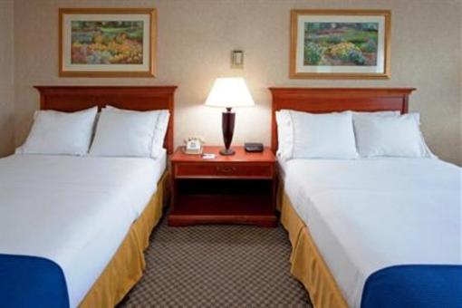 фото отеля Holiday Inn Express Elmira Horseheads