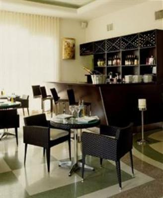 фото отеля Beachcomber Hotel