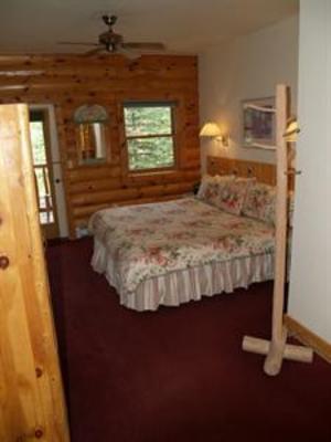 фото отеля Allaire Timbers Inn