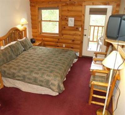 фото отеля Allaire Timbers Inn
