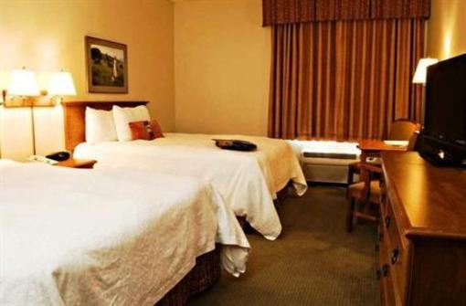 фото отеля Hampton Inn & Suites Flagstaff