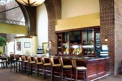 фото отеля Sheraton Raleigh Hotel
