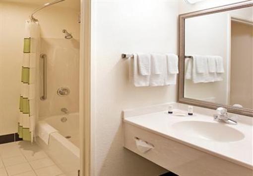 фото отеля Fairfield Inn & Suites Memphis