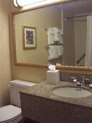 фото отеля Four Points Cape Cod Hotel Eastham
