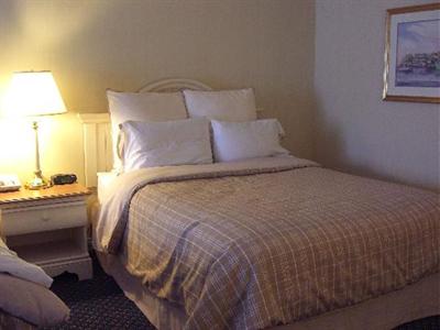 фото отеля Four Points Cape Cod Hotel Eastham