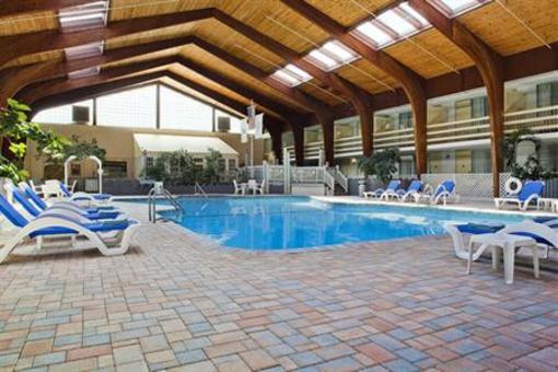 фото отеля Four Points Cape Cod Hotel Eastham