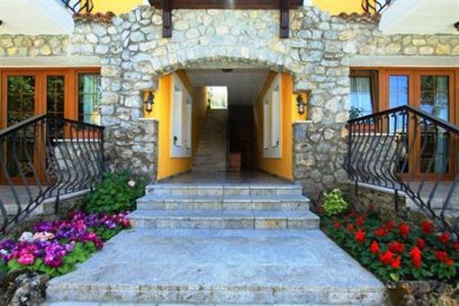 фото отеля The Olive Tree Studios Oludeniz