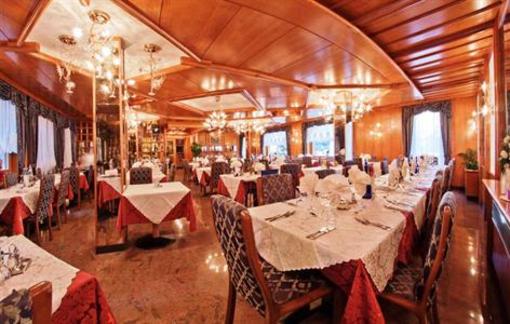 фото отеля Hotel Cristallo Andalo