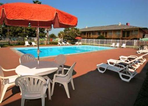 фото отеля EconoLodge