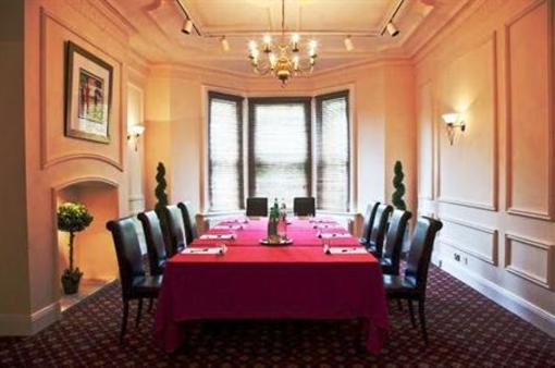 фото отеля Caledonian Hotel Newcastle Upon Tyne