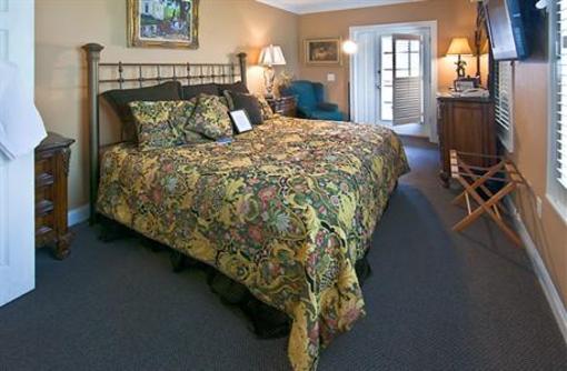 фото отеля Casablanca Inn On The Bay Bed And Breakfast