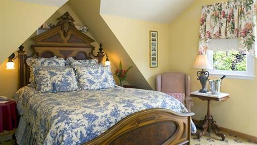 фото отеля Casablanca Inn On The Bay Bed And Breakfast