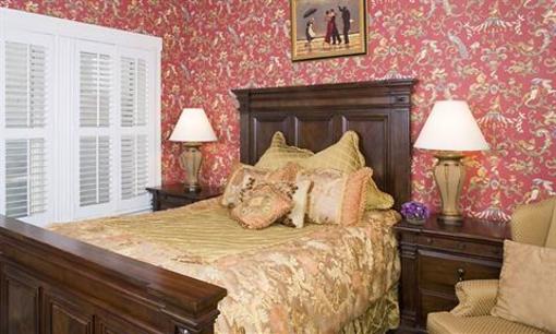 фото отеля Casablanca Inn On The Bay Bed And Breakfast