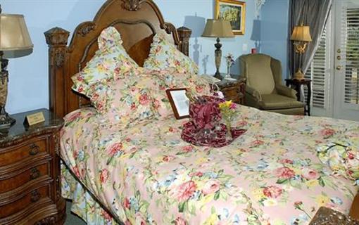 фото отеля Casablanca Inn On The Bay Bed And Breakfast