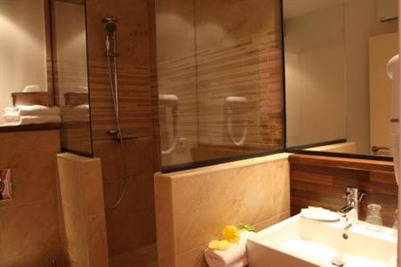 фото отеля Hotel Le Biarritz