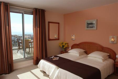 фото отеля Hotel Le Biarritz