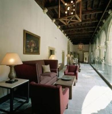 фото отеля Hotel Parador de Monforte de Lemos