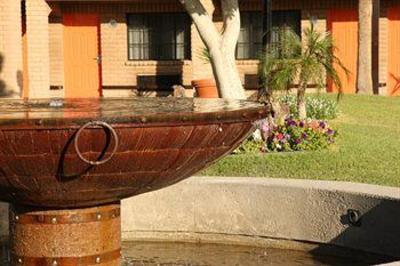фото отеля Hotel Colonial Mexicali