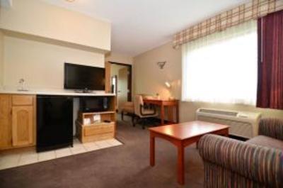фото отеля Best Western University Park Inn & Suites Ames