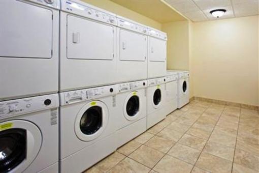 фото отеля Staybridge Suites Akron-Stow-Cuyahoga Falls