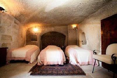 фото отеля Divan Cave House