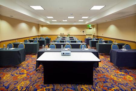 фото отеля Embassy Suites Hotel Santa Clara