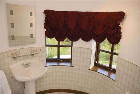 фото отеля Best Western Glenspean Lodge Roybridge