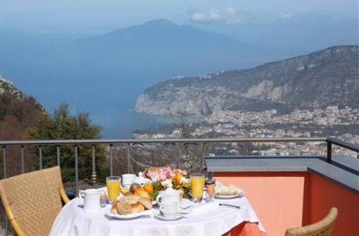 фото отеля Hotel Prestige Sorrento