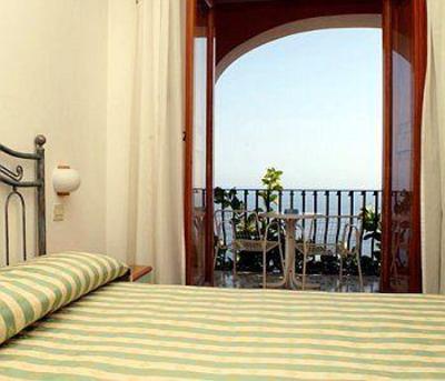 фото отеля Il Gabbiano Hotel Positano