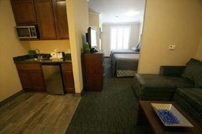 фото отеля BEST WESTERN Avita Suites