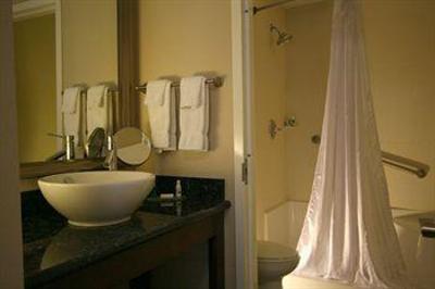 фото отеля BEST WESTERN Avita Suites